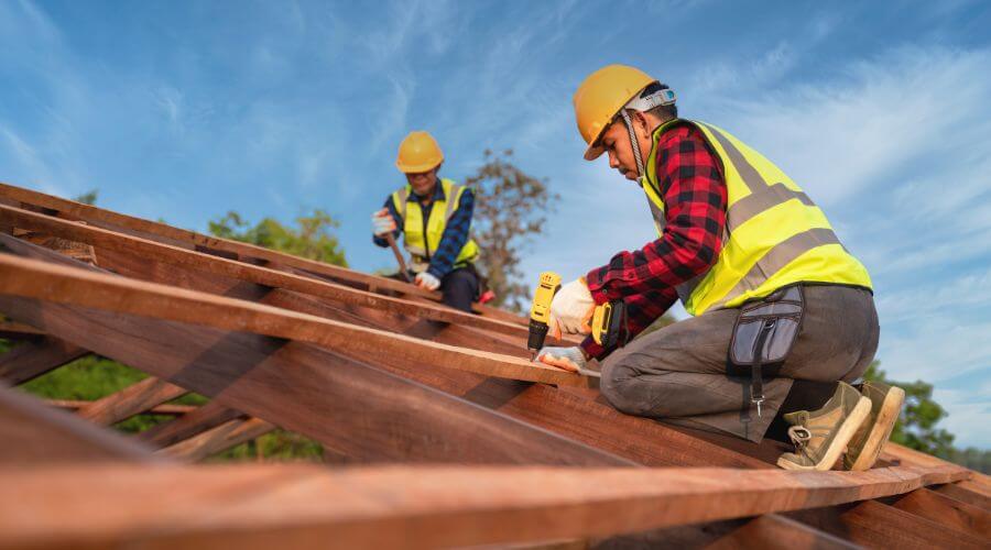 Professional Flat Roofing Installation services in Britt, MN